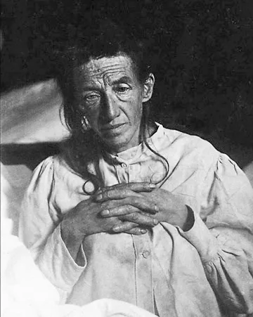 Photograph of Auguste Deter, 1902